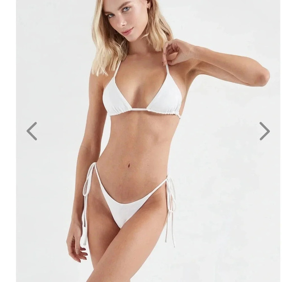 NWT OneOne Swimwear Bikini SET New White Ribbed Ariel Padded Triangle Cheeky - Picture 1 of 5